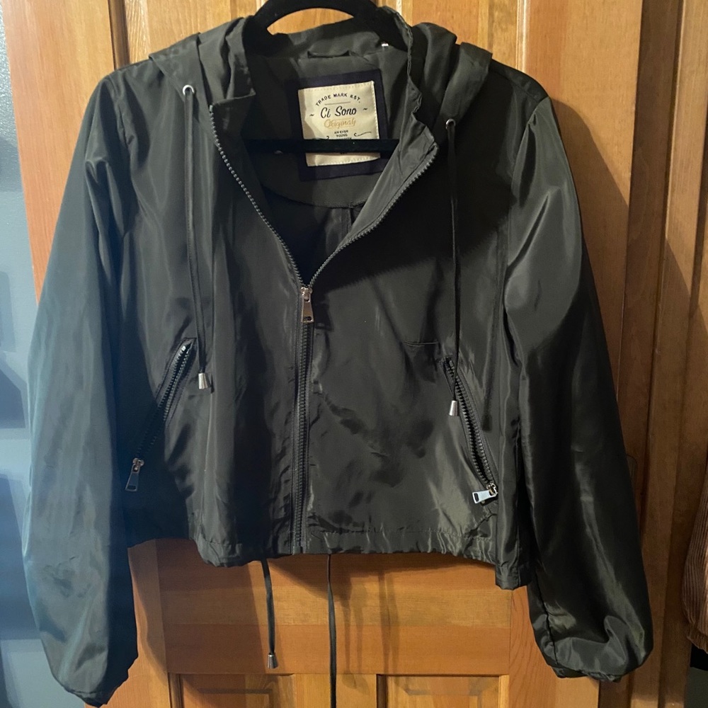 Army green jacket - Picture 1 of 2